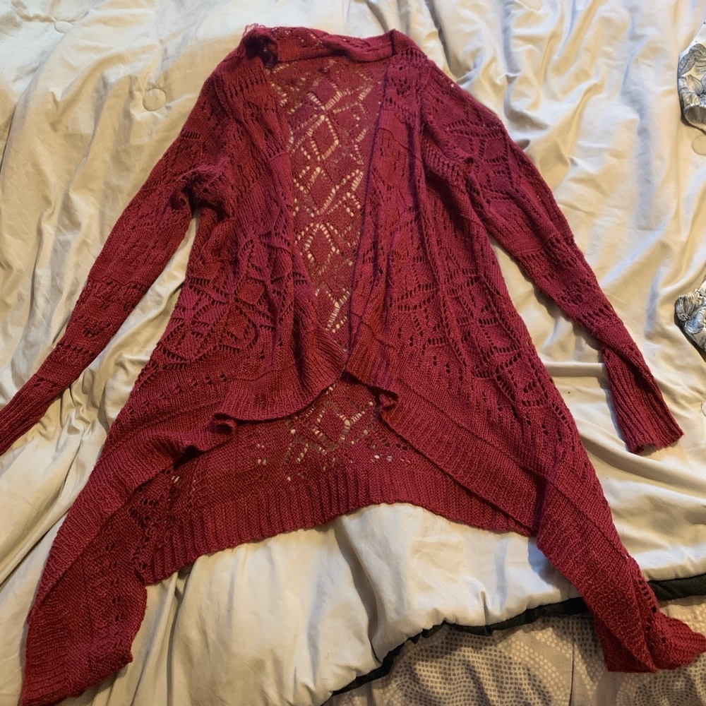 Maroon sweater